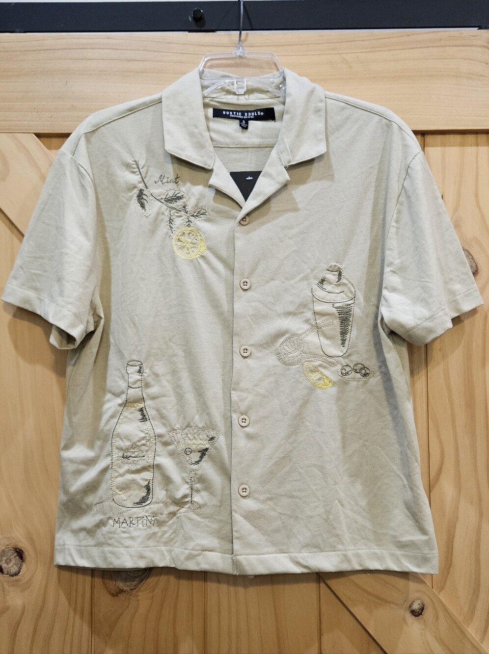 NWT | Rustic Souls Martini Embroirdered Button Up Top | Small